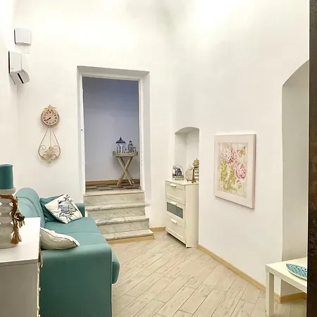 20 Mt Dal Mare - Alloggio In Centro Con Aria Condizionata